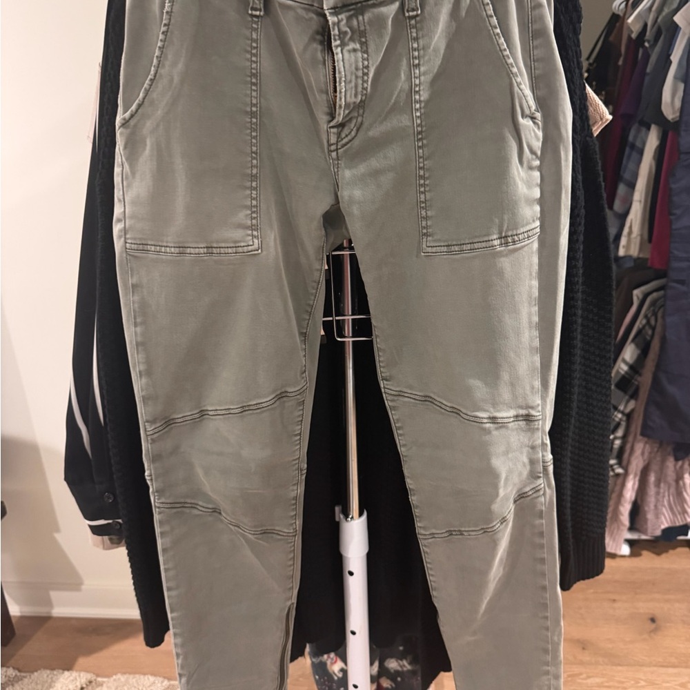 7 For All Mankind Olive Utility Cargo Pants Size 31